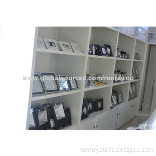 50W LED Floodlight, Power Factor >0.95, 110lm/W, AC 85-265V or DC 12-24V, CE, ISO 9001New